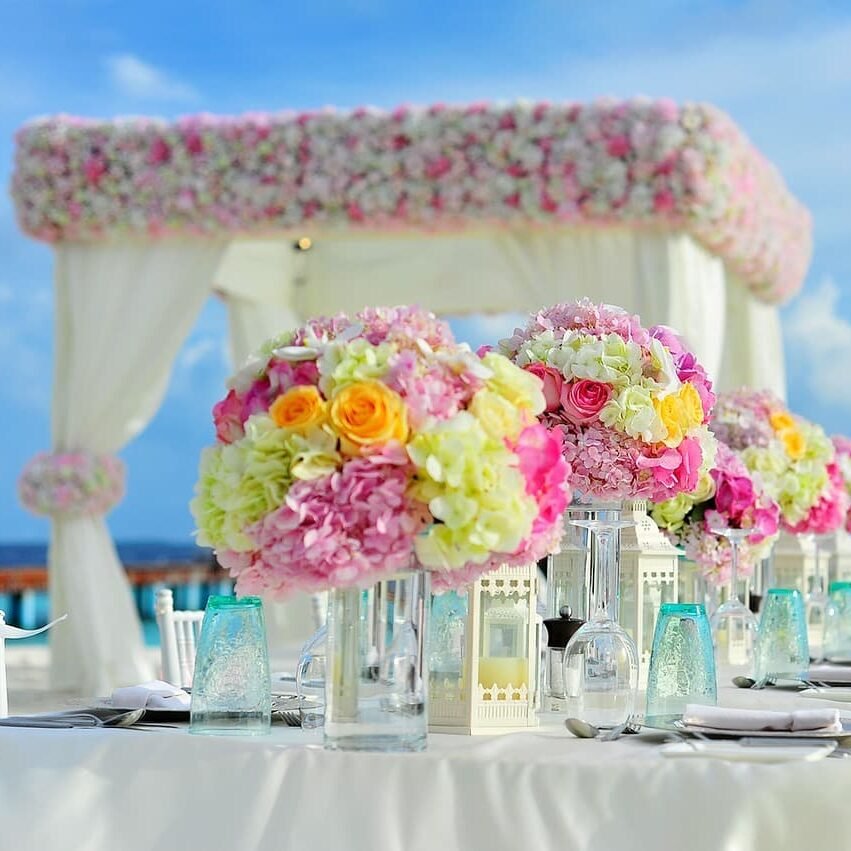 centros de mesa y decoración floral para boda